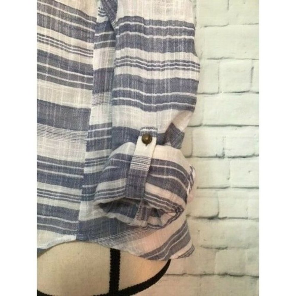Hollister Women's Blouse Color  Blue/White Boho Size XS Long sleeve * - Picture 5 of 8